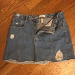 Ripped denim skirt